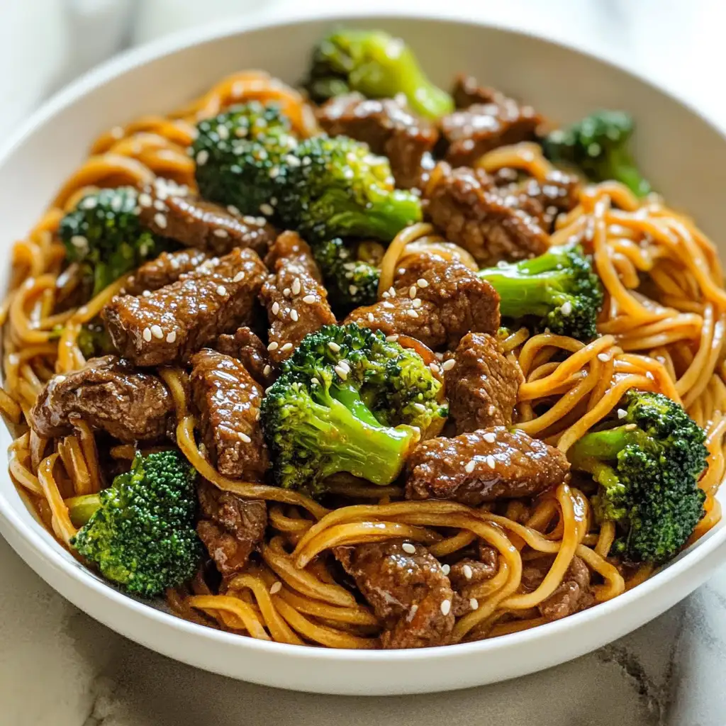 Savory Beef and Broccoli Lomein: Your New Weeknight Favorite - Featured Image